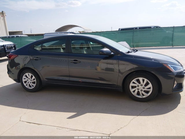Продажа на аукционе авто 2020 Hyundai Elantra Se, vin: 5NPD74LF2LH613863, номер лота: 45996098