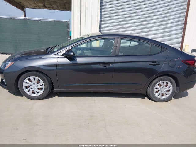 Продажа на аукционе авто 2020 Hyundai Elantra Se, vin: 5NPD74LF2LH613863, номер лота: 45996098
