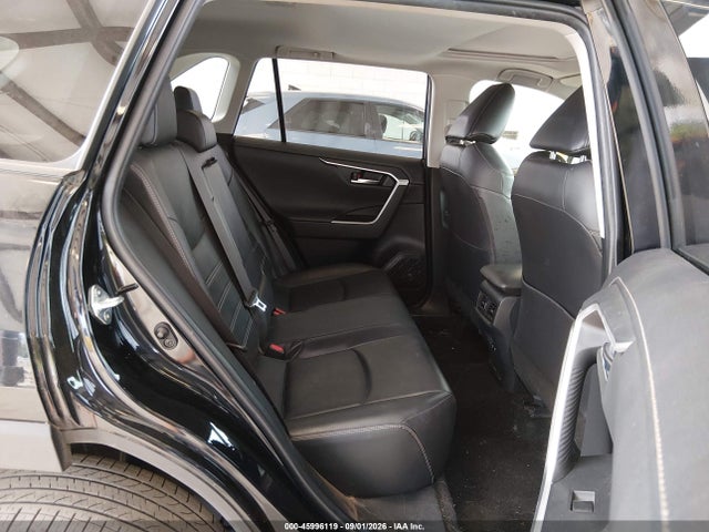 Toyota Rav4 Limited 2019 JTMN1RFV0KD010520 Image 8