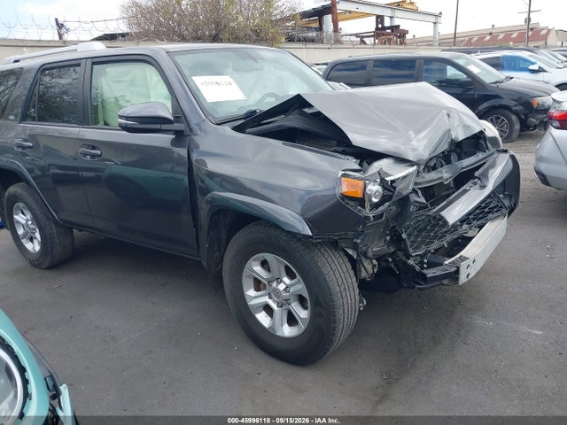 2017 Toyota 4runner Sr5 Premium მანქანა იყიდება აუქციონზე, vin: JTEZU5JR8H5151958, აუქციონის ნომერი: 45996118