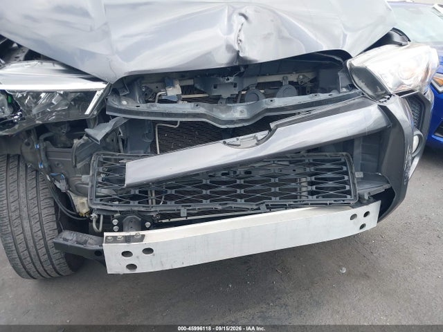 2017 Toyota 4runner Sr5 Premium მანქანა იყიდება აუქციონზე, vin: JTEZU5JR8H5151958, აუქციონის ნომერი: 45996118