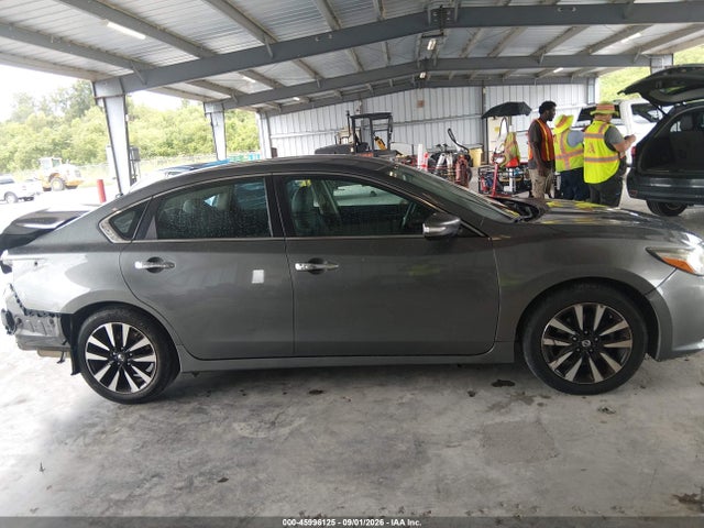 Продаж на аукціоні авто 2018 Nissan Altima 2.5 Sl, vin: 1N4AL3AP5JC169011, номер лоту: 45996125