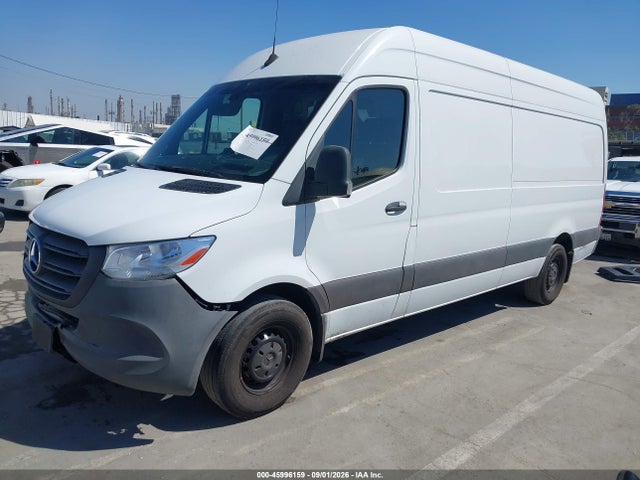 W1Y4KCHY4PT137972 Mercedes-Benz Sprinter 2500 High Roof 4-cyl Diesel