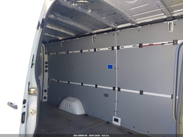 W1Y4KCHY4PT137972 Mercedes-Benz Sprinter 2500 High Roof 4-cyl Diesel