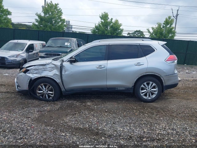 Продажа на аукционе авто 2015 Nissan Rogue Sv, vin: 5N1AT2MV4FC787812, номер лота: 45996167