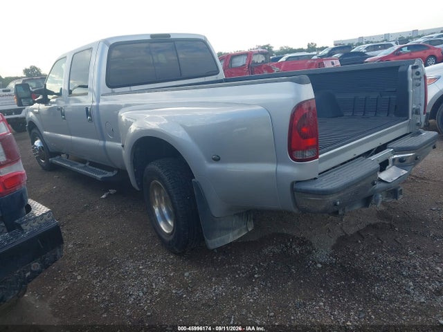 2006 Ford F-350 Lariat/xl/xlt მანქანა იყიდება აუქციონზე, vin: 1FTWW32P26EC47004, აუქციონის ნომერი: 45996174