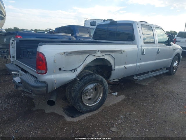 2006 Ford F-350 Lariat/xl/xlt მანქანა იყიდება აუქციონზე, vin: 1FTWW32P26EC47004, აუქციონის ნომერი: 45996174