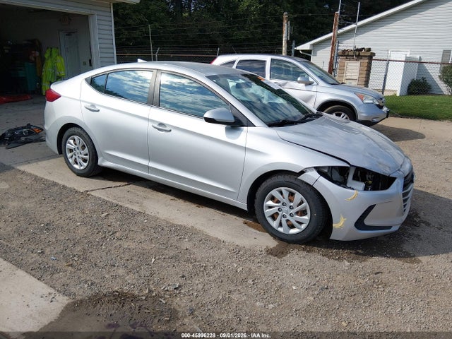 2017 Hyundai Elantra Se მანქანა იყიდება აუქციონზე, vin: 5NPD74LF4HH198018, აუქციონის ნომერი: 45996228