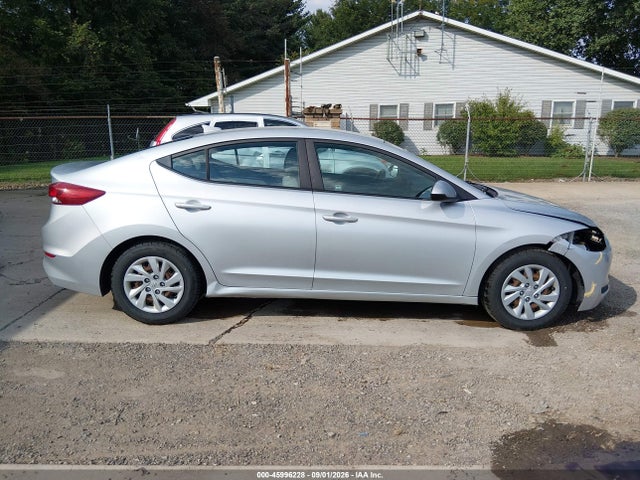 2017 Hyundai Elantra Se მანქანა იყიდება აუქციონზე, vin: 5NPD74LF4HH198018, აუქციონის ნომერი: 45996228