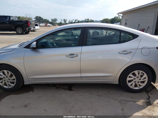 2017 Hyundai Elantra Se მანქანა იყიდება აუქციონზე, vin: 5NPD74LF4HH198018, აუქციონის ნომერი: 45996228
