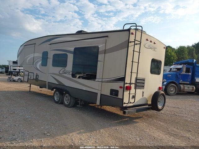 Keystone Cougar 2017 4YDF28R20H2501815 Image 3