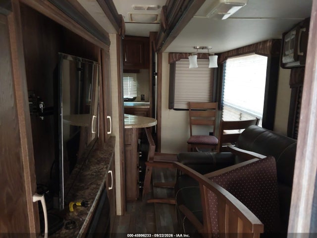 Keystone Cougar 2017 4YDF28R20H2501815 Image 8