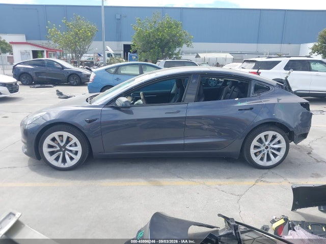Продажа на аукционе авто 2022 Tesla Model 3 Rear-wheel Drive, vin: 5YJ3E1EA6NF296642, номер лота: 45996246