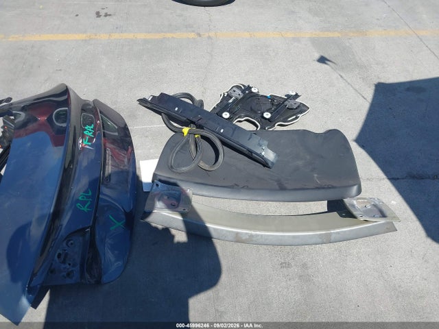 Продажа на аукционе авто 2022 Tesla Model 3 Rear-wheel Drive, vin: 5YJ3E1EA6NF296642, номер лота: 45996246