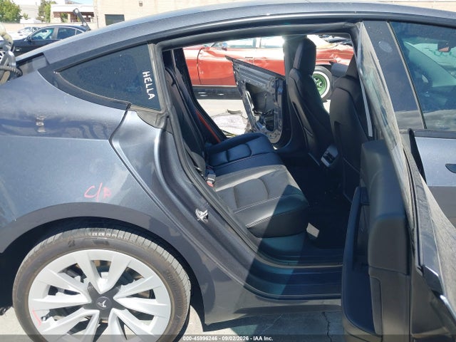 Продажа на аукционе авто 2022 Tesla Model 3 Rear-wheel Drive, vin: 5YJ3E1EA6NF296642, номер лота: 45996246