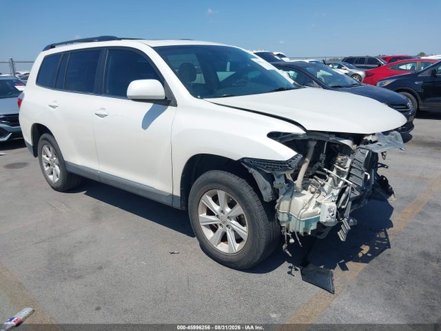 Продажа на аукционе авто 2013 Toyota Highlander Se V6, vin: 5TDZK3EH6DS120423, номер лота: 45996256