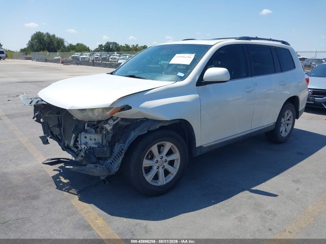 2013 Toyota Highlander Se V6 მანქანა იყიდება აუქციონზე, vin: 5TDZK3EH6DS120423, აუქციონის ნომერი: 45996256