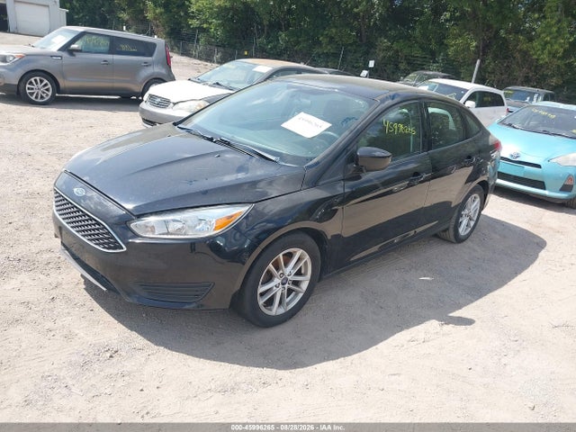 45996265 :رقم المزاد ، 1FADP3F22JL315900 vin ، 2018 Ford Focus Se مزاد بيع