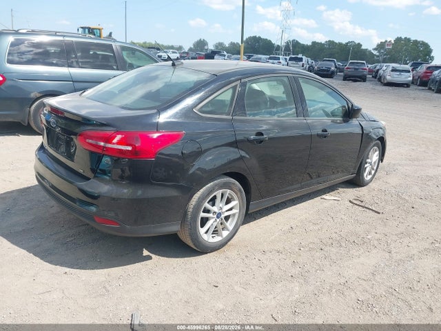 45996265 :رقم المزاد ، 1FADP3F22JL315900 vin ، 2018 Ford Focus Se مزاد بيع