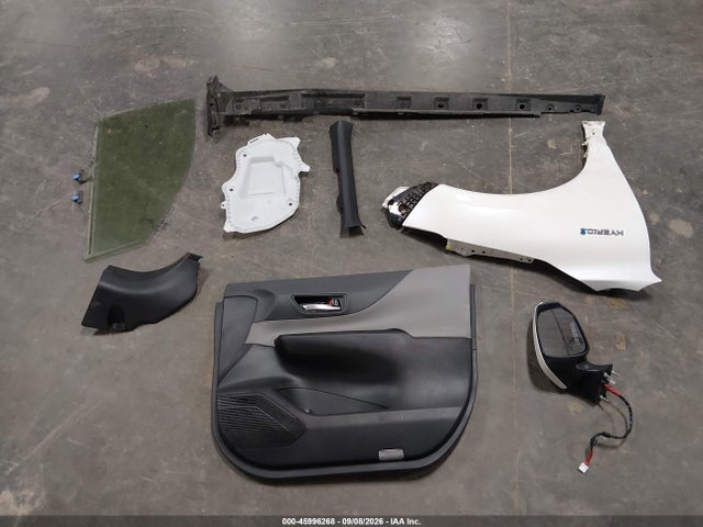 45996268 :رقم المزاد ، JTEAAAAH6MJ017389 vin ، 2021 Toyota Venza Le مزاد بيع