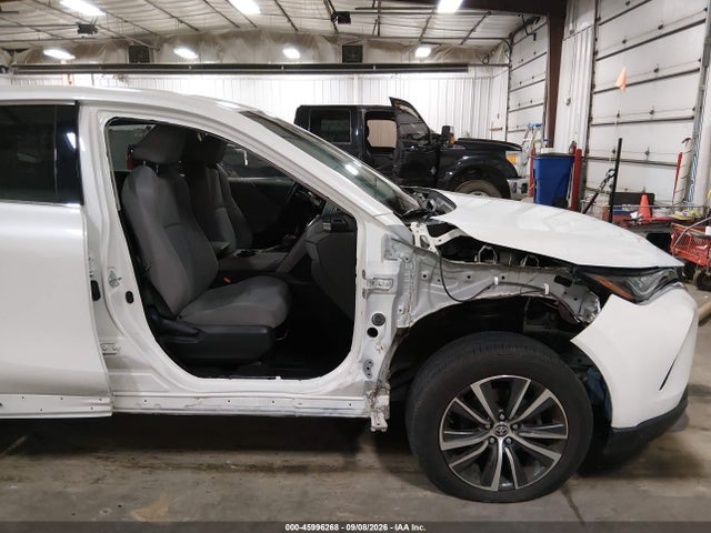 45996268 :رقم المزاد ، JTEAAAAH6MJ017389 vin ، 2021 Toyota Venza Le مزاد بيع