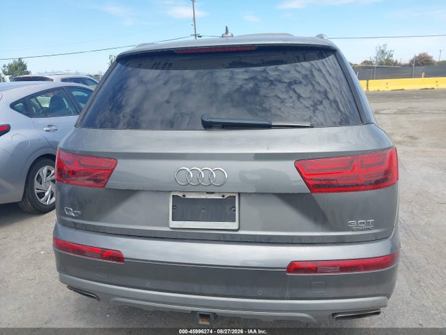 Продажа на аукционе авто 2017 Audi Q7 3.0t Premium, vin: WA1VAAF73HD000523, номер лота: 45996274