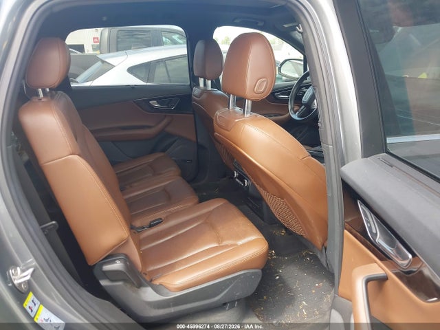 Audi Q7 3.0t Premium 2017 WA1VAAF73HD000523 Image 8