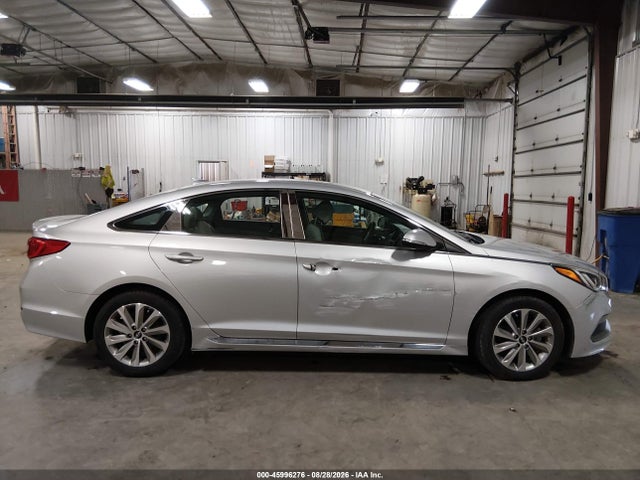 Продажа на аукционе авто 2017 Hyundai Sonata Sport, vin: 5NPE34AF1HH544335, номер лота: 45996276