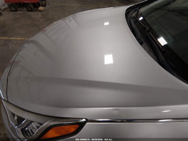 Продажа на аукционе авто 2017 Hyundai Sonata Sport, vin: 5NPE34AF1HH544335, номер лота: 45996276