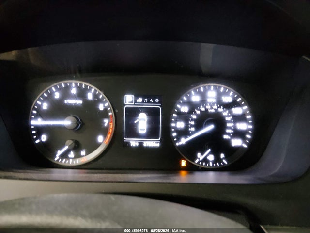 Продажа на аукционе авто 2017 Hyundai Sonata Sport, vin: 5NPE34AF1HH544335, номер лота: 45996276