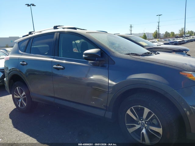 Toyota Rav4 Xle 2018 JTMWFREV2JJ740291 Image 13