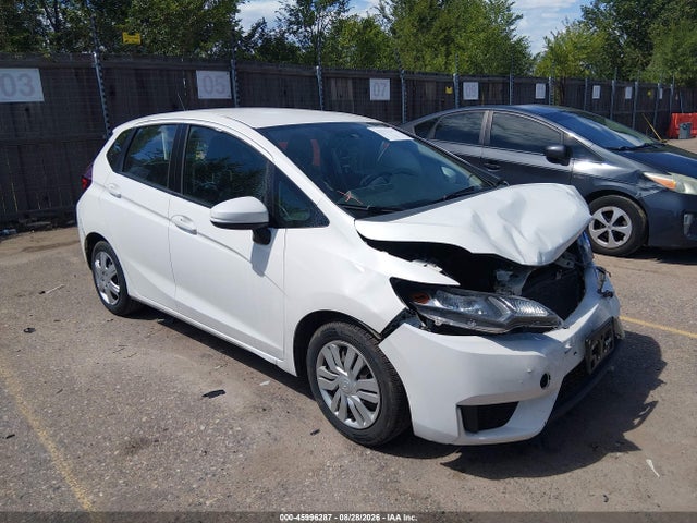 Auction sale of the 2015 Honda Fit Lx, vin: 3HGGK5G58FM747814, lot number: 45996287