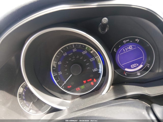 45996287 :رقم المزاد ، 3HGGK5G58FM747814 vin ، 2015 Honda Fit Lx مزاد بيع