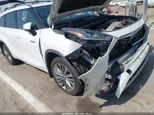 Toyota Highlander Hybrid Platinum 2020 5TDEBRCH1LS010088 Image 6