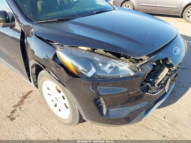 2020 Ford Escape Se მანქანა იყიდება აუქციონზე, vin: 1FMCU9G64LUB89597, აუქციონის ნომერი: 45996378