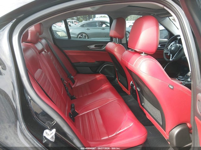 ZARFAECN3H7556839 Alfa Romeo Giulia Ti Rwd