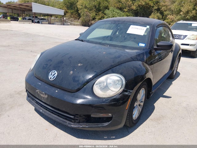 45996414 :رقم المزاد ، 3VWF17AT7FM644428 vin ، 2015 Volkswagen Beetle 1.8t Fleet Edition مزاد بيع