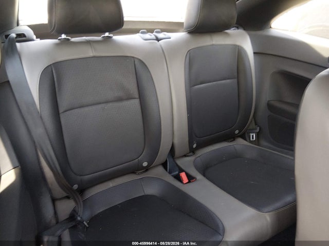 45996414 :رقم المزاد ، 3VWF17AT7FM644428 vin ، 2015 Volkswagen Beetle 1.8t Fleet Edition مزاد بيع