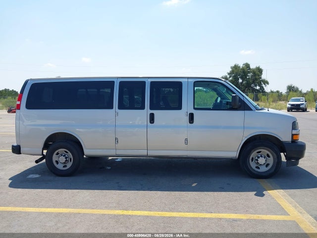 Chevrolet Express 3500 Ls 2019 1GAZGNFG1K1332989 Image 13