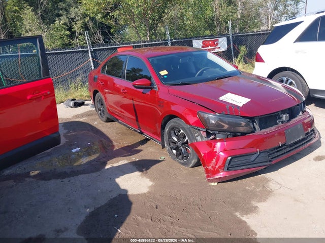 45996422 :رقم المزاد ، 1VWAA7A3XJC015587 vin ، 2018 Volkswagen Passat 2.0t R-line/2.0t S مزاد بيع
