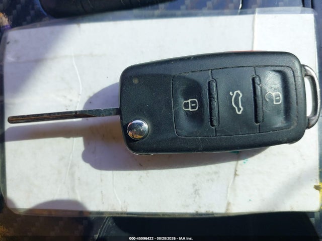 Продаж на аукціоні авто 2018 Volkswagen Passat 2.0t R-line/2.0t S, vin: 1VWAA7A3XJC015587, номер лоту: 45996422