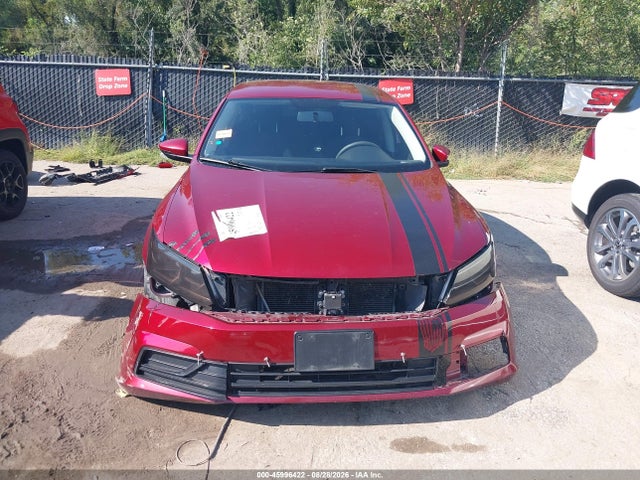 Продаж на аукціоні авто 2018 Volkswagen Passat 2.0t R-line/2.0t S, vin: 1VWAA7A3XJC015587, номер лоту: 45996422