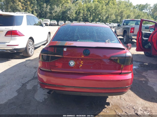 Продаж на аукціоні авто 2018 Volkswagen Passat 2.0t R-line/2.0t S, vin: 1VWAA7A3XJC015587, номер лоту: 45996422