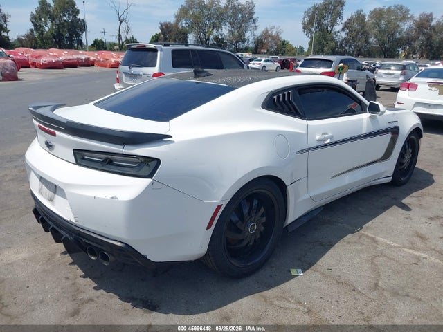 Chevrolet Camaro 1lt 2016 1G1FB1RS2G0147048 Image 4