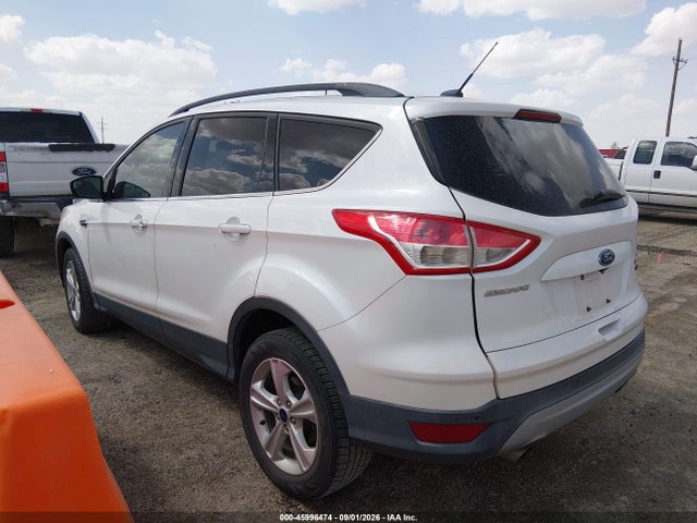 45996474 :رقم المزاد ، 1FMCU0GX9GUA76304 vin ، 2016 Ford Escape Se مزاد بيع