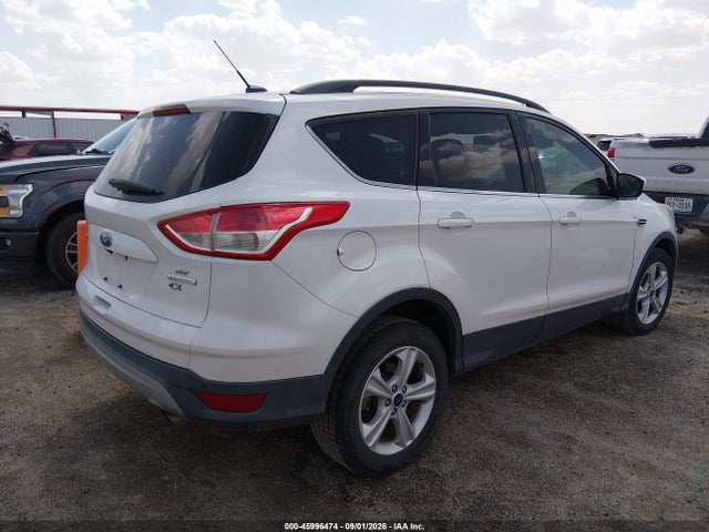 45996474 :رقم المزاد ، 1FMCU0GX9GUA76304 vin ، 2016 Ford Escape Se مزاد بيع