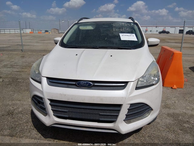 45996474 :رقم المزاد ، 1FMCU0GX9GUA76304 vin ، 2016 Ford Escape Se مزاد بيع