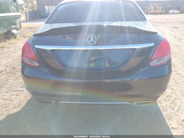 Продаж на аукціоні авто 2017 Mercedes-benz C 300 4matic/luxury 4matic/sport 4matic, vin: 55SWF4KB7HU221394, номер лоту: 45996503