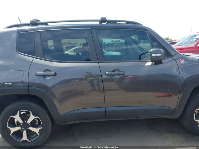 2021 Jeep Renegade Trailhawk 4x4 მანქანა იყიდება აუქციონზე, vin: ZACNJDC11MPM40532, აუქციონის ნომერი: 45996517