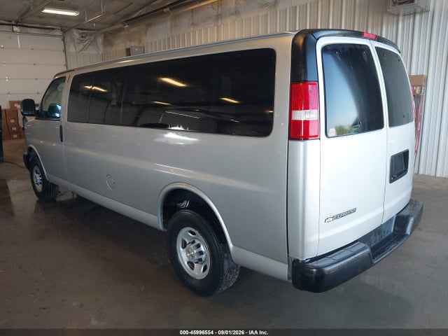 2020 Chevrolet Express Passenger Rwd 3500 Extended Wheelbase Ls მანქანა იყიდება აუქციონზე, vin: 1GAZGNFG4L1266908, აუქციონის ნომერი: 45996554